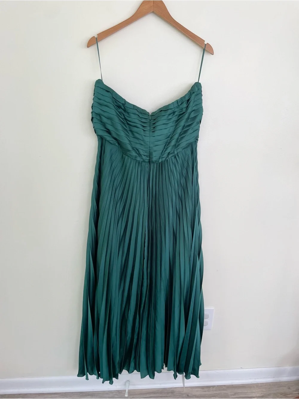 NWT Abercrombie & Fitch Giselle Strapless Pleated Maxi Dress in Emerald Green XL